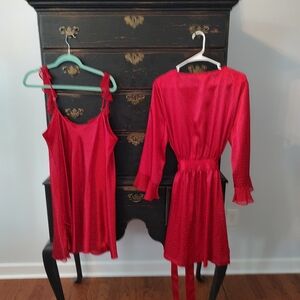 Nightgown and robe